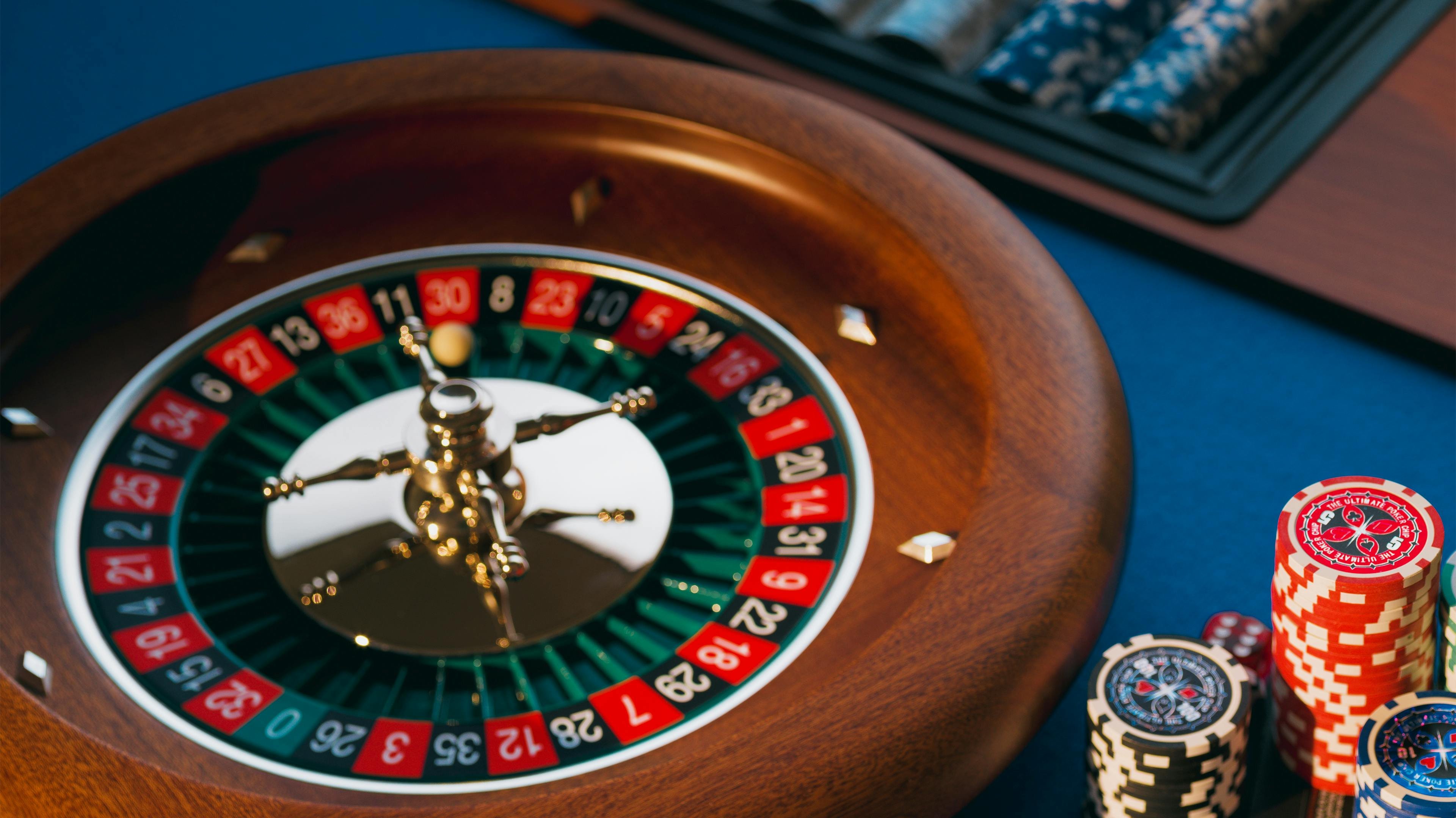 Poker Now ရှိ စလော့ဂိမ်းများ - ထောင်ပေါင်းများစွာသော ဂိမ်းများမှ ရွေးချယ်ကစားနိုင်ခြင်း